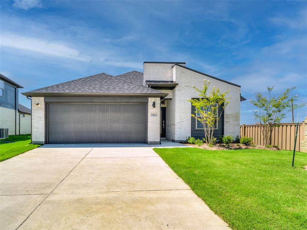 1424 Avondale Court - Photo 1