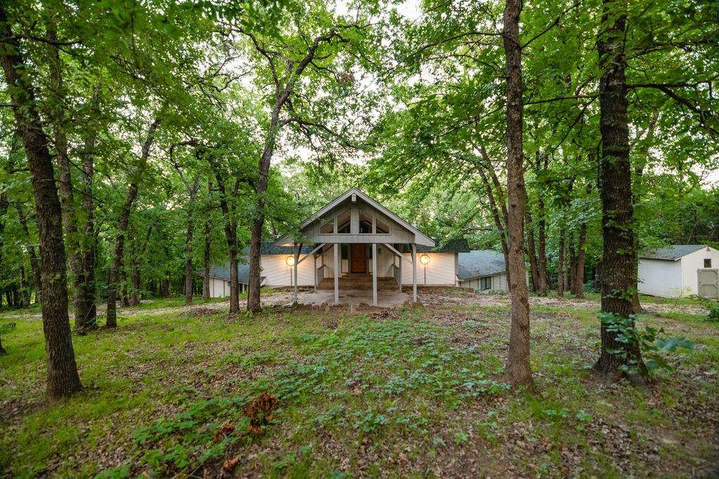 598 Stagecoach Trail - Photo 1