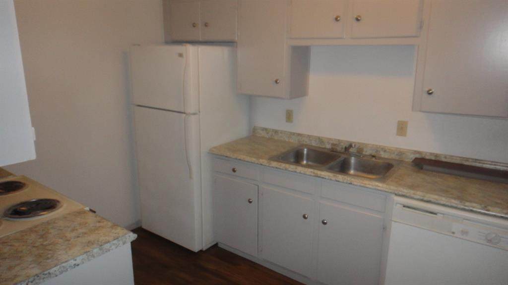 1115 Collier # 5 Street - Photo 1