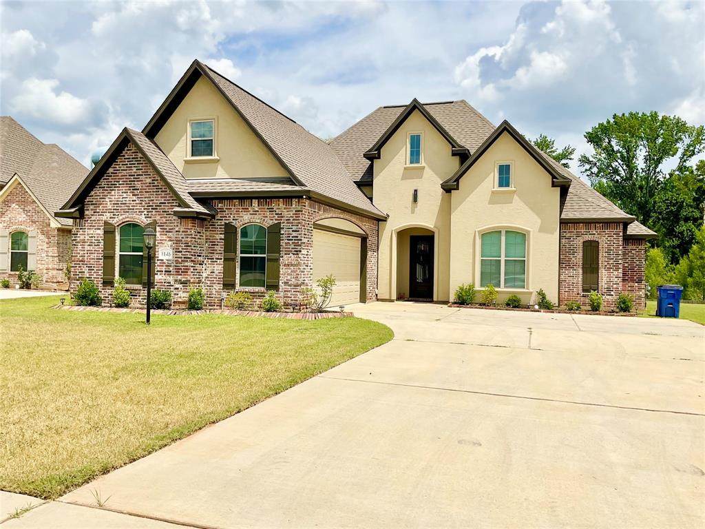 1146 Green Wood Circle - Photo 1