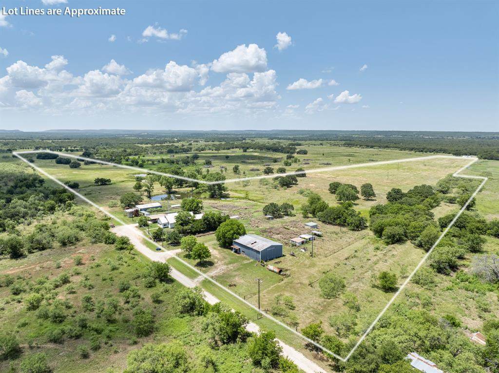 8 Poteet Road - Photo 1