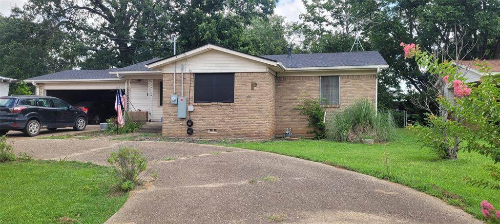 410 Oak Street - Photo 1