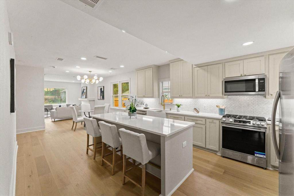 814 Turner Avenue - Photo 1