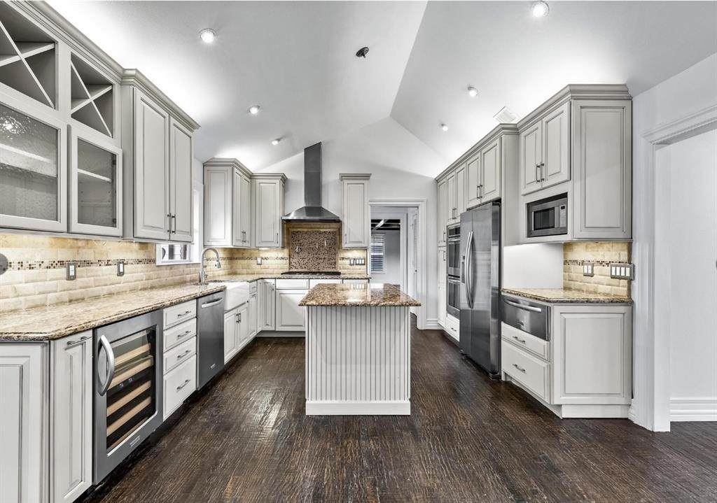 5610 Forest Lane - Photo 1