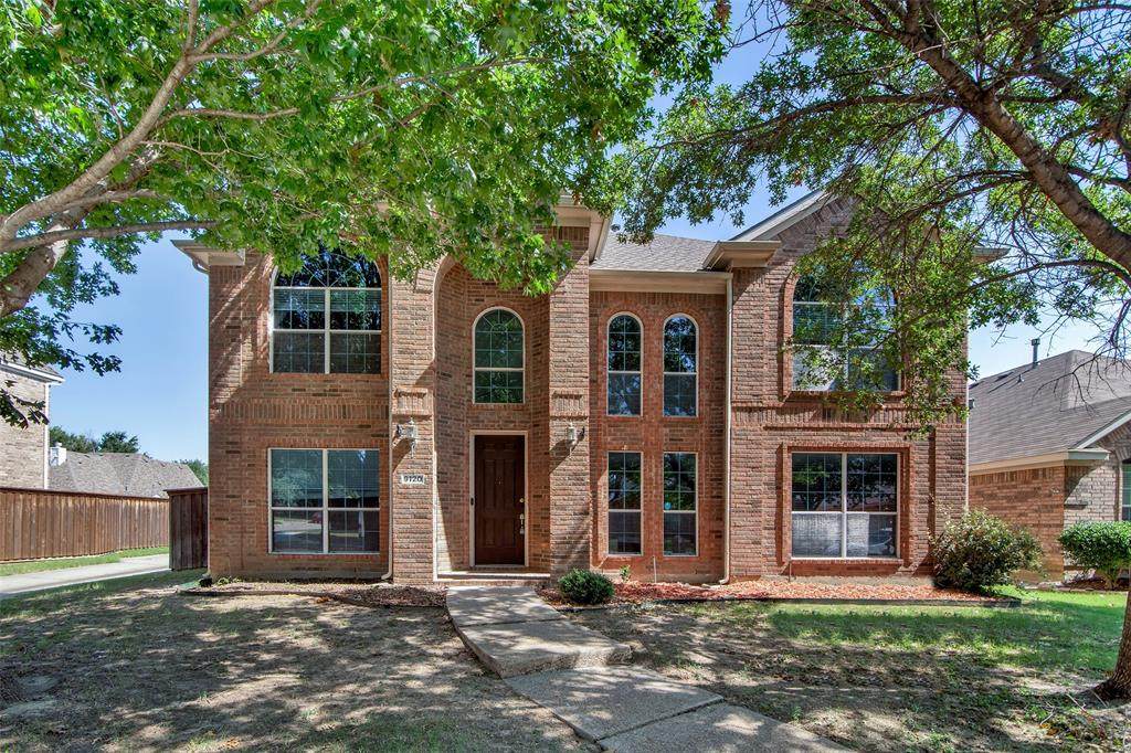 9120 Regal Oaks Drive - Photo 1