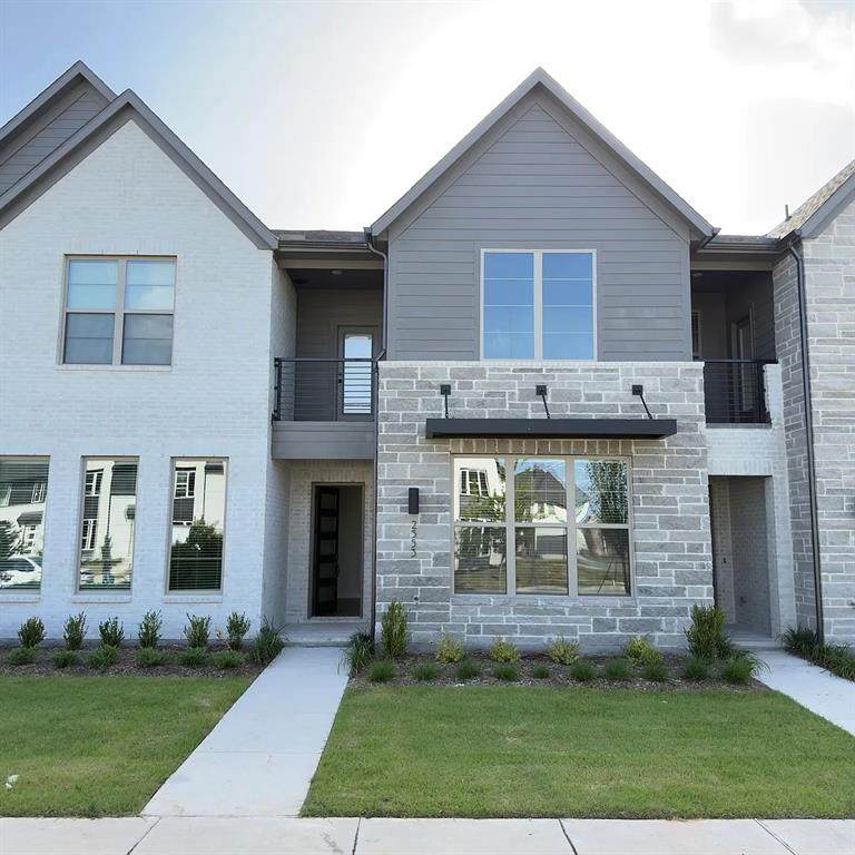 2553 Brunswick Way - Photo 1