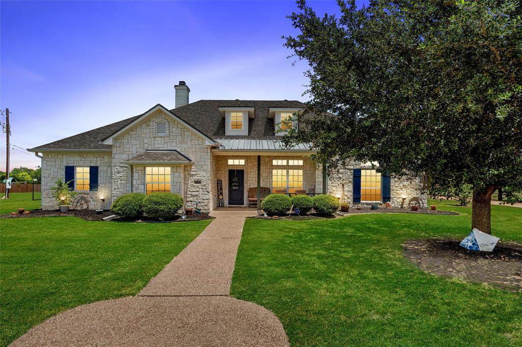 201 Camino Del Rancho - Photo 1