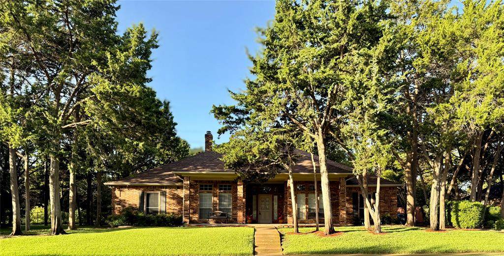 2104 Valley View Drive - Photo 1