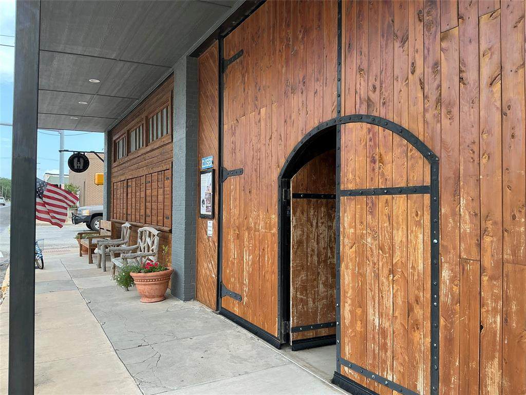 120 Austin Street - Photo 1