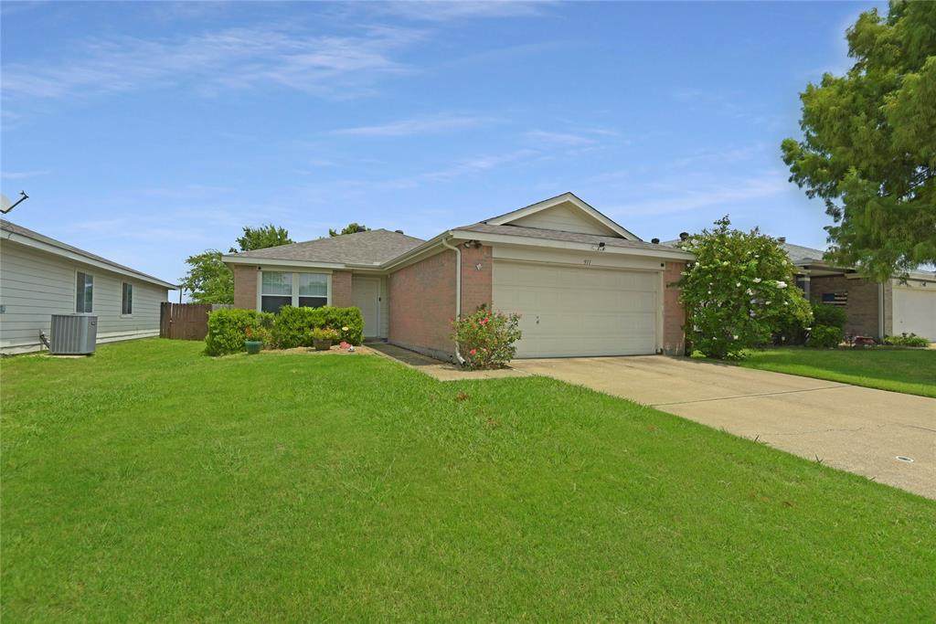 911 Live Oak Drive - Photo 1