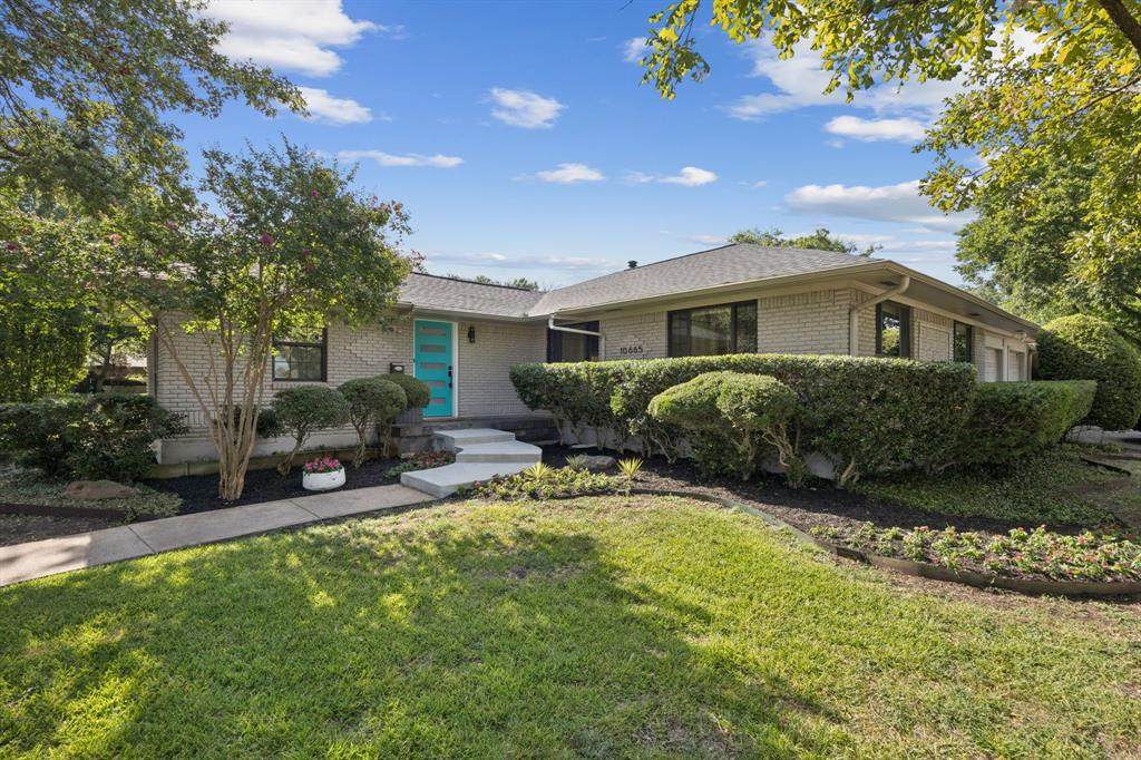 10665 Lake Haven Drive - Photo 1