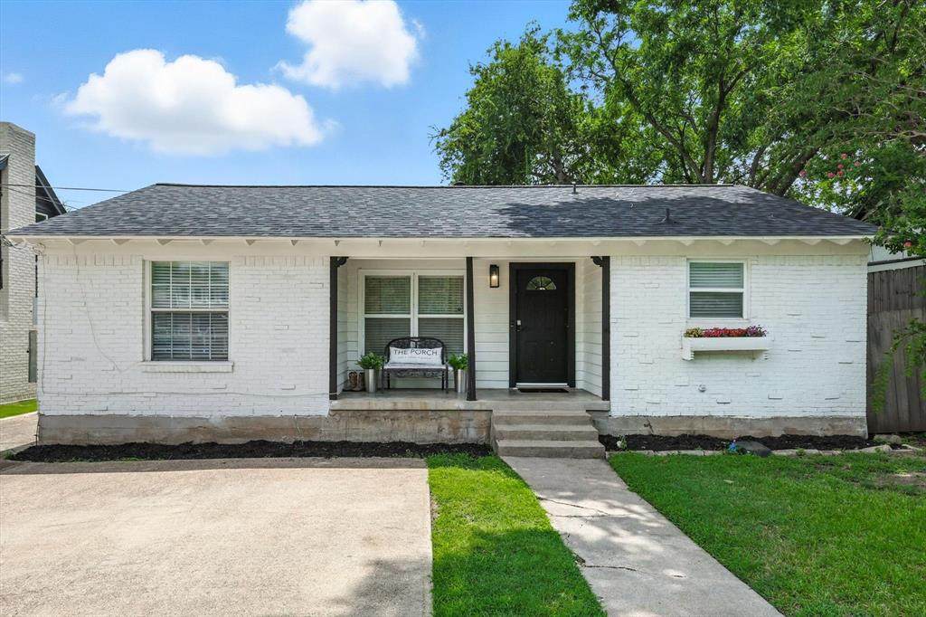 5111 Stoneleigh Avenue - Photo 1