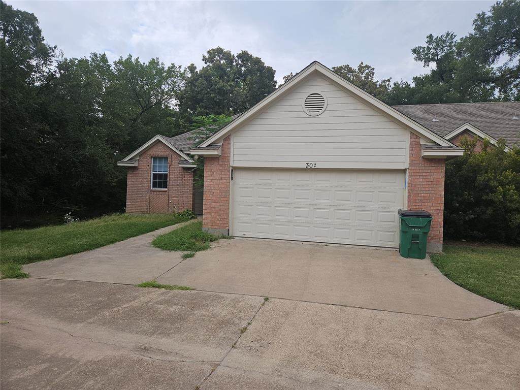 18101 Us-377 - Photo 1