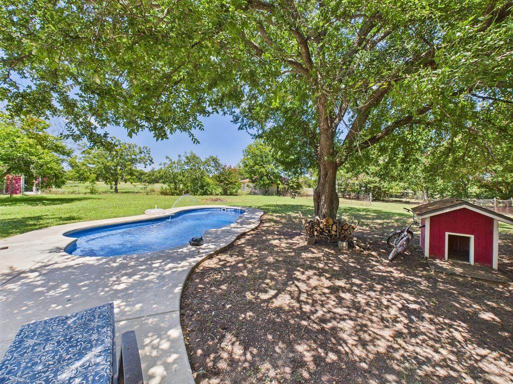 853 Pratt Road - Photo 1