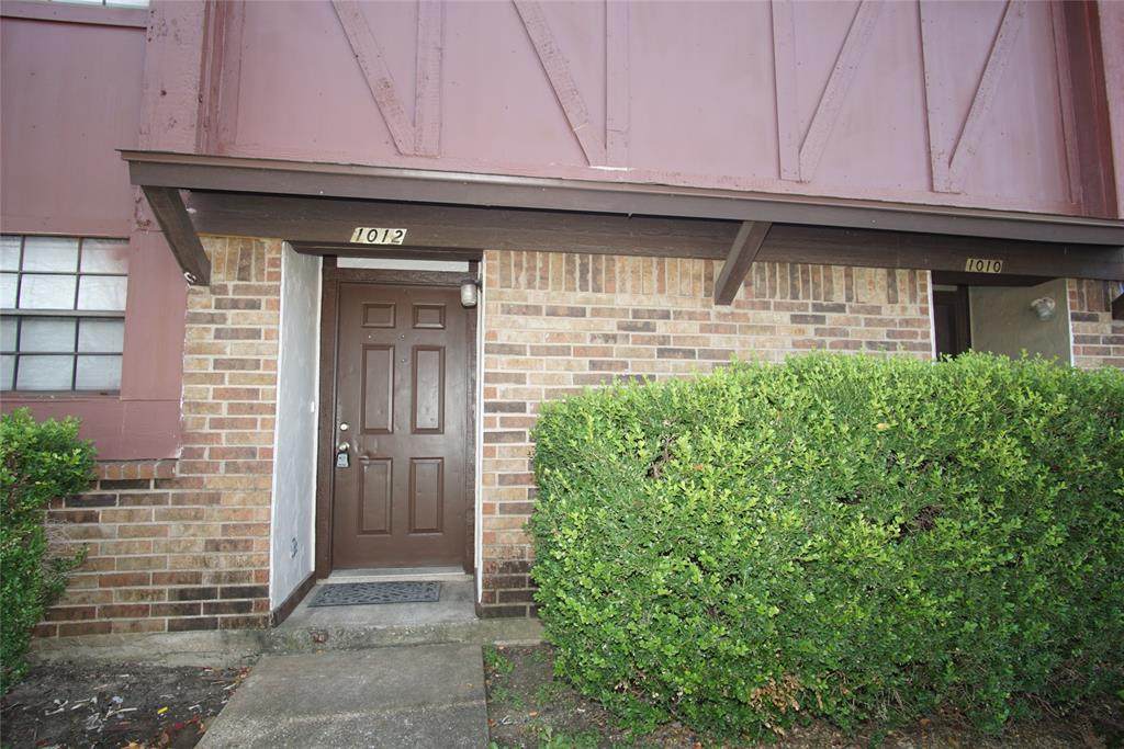 1008 Southmoor Drive - Photo 1