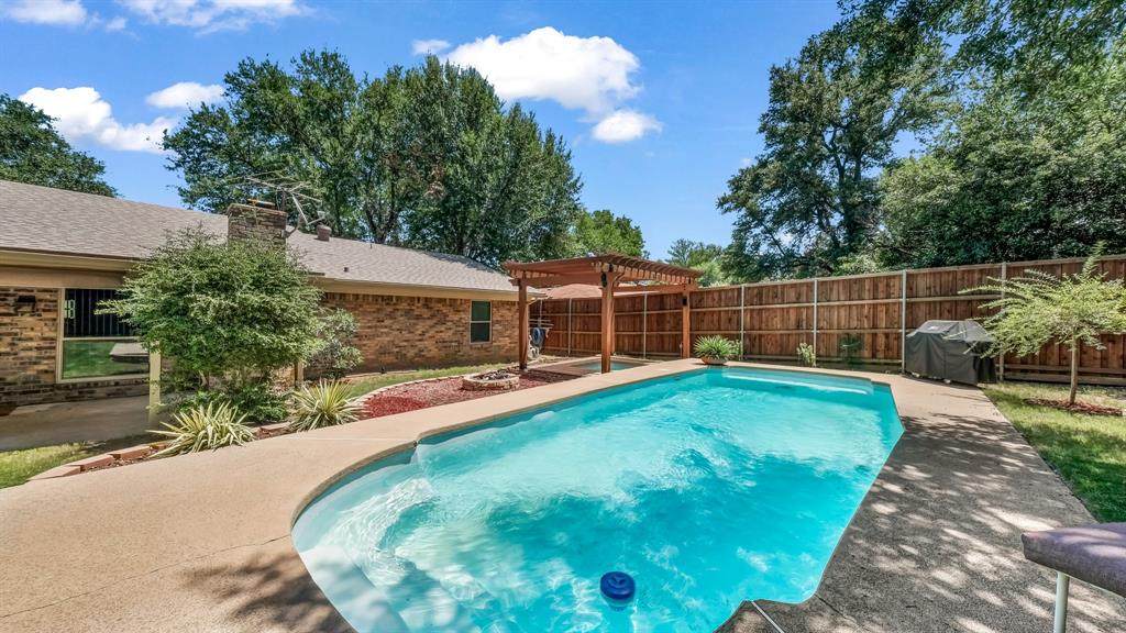 7717 Chasewood Drive - Photo 1