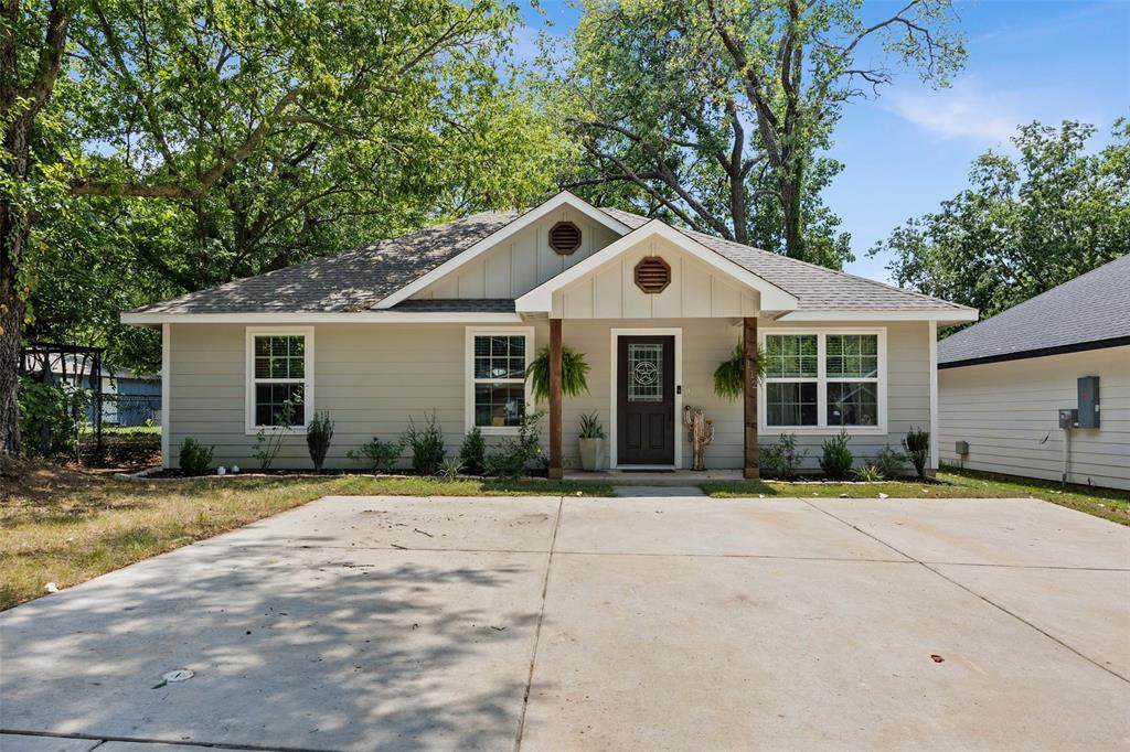 112 Buchanan Street - Photo 1