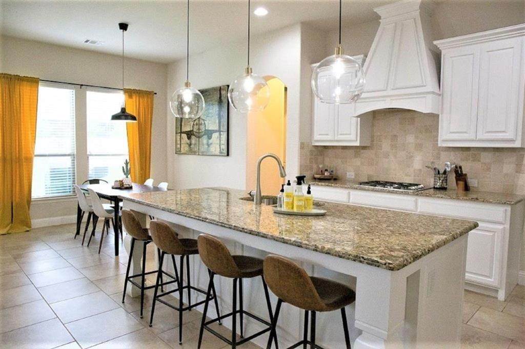 421 Prairie Run - Photo 1