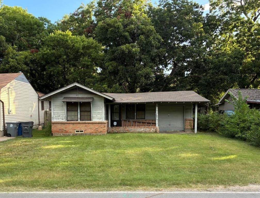 5650 Forney Road - Photo 1