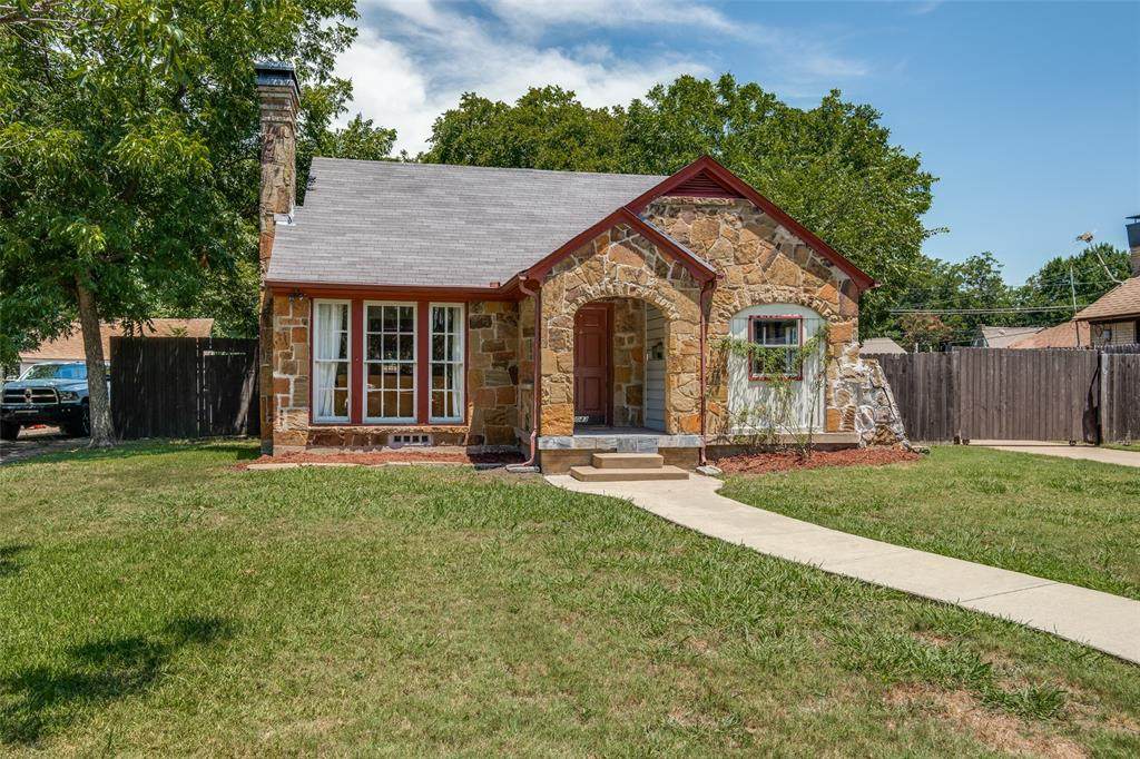 6043 Fairway Avenue - Photo 1