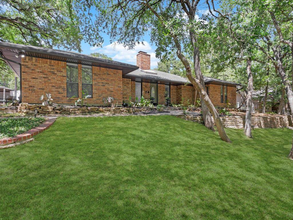 3005 Idlecreek Drive - Photo 1