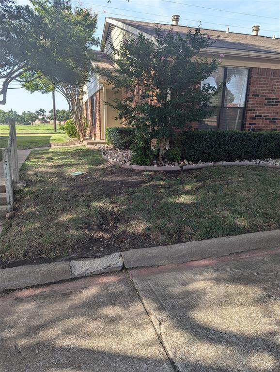 1805 Spring Creek Parkway - Photo 1