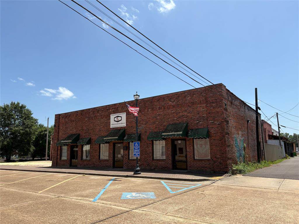 125 Louisiana Avenue - Photo 1