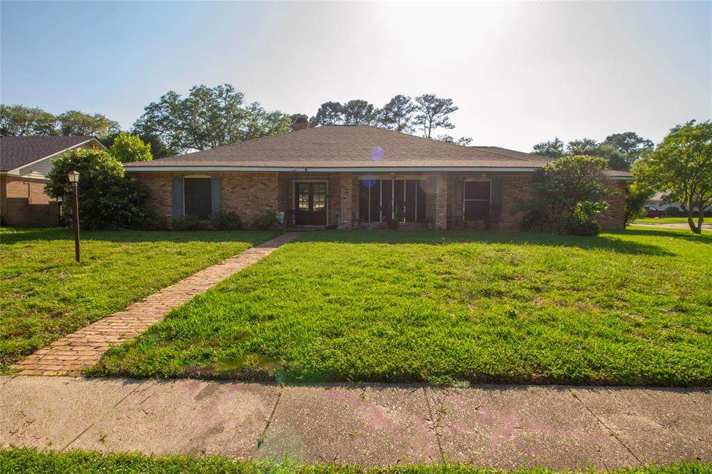 2300 Belmont Boulevard - Photo 1