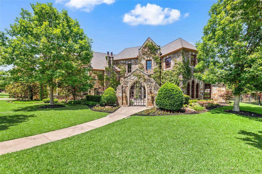 1508 Glenmeade Court - Photo 1