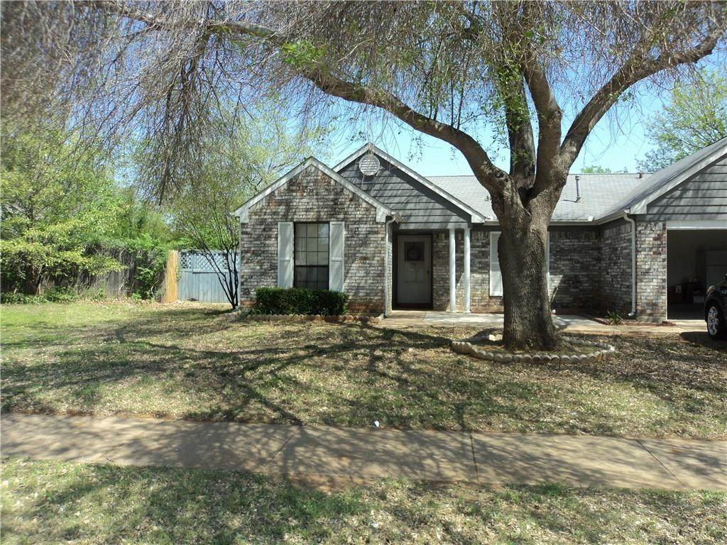 2701 Fountainview Drive - Photo 1