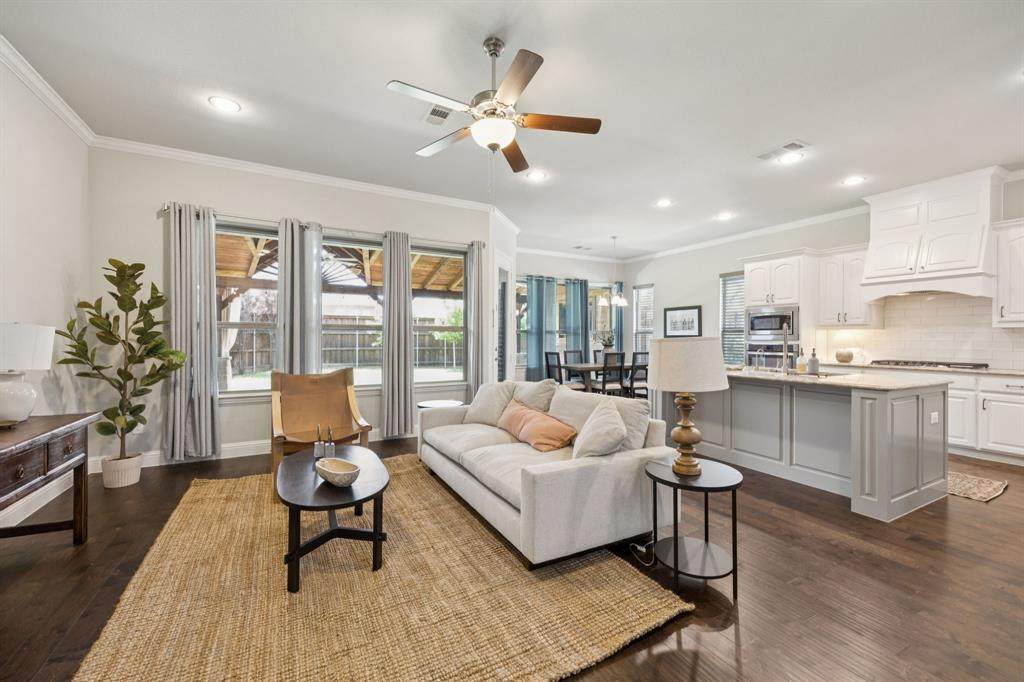 313 Silvery Pine Avenue - Photo 1