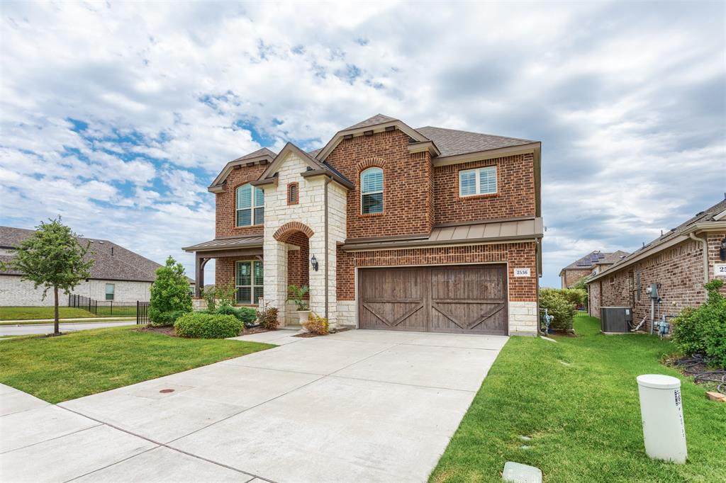 2536 Governors Boulevard - Photo 1