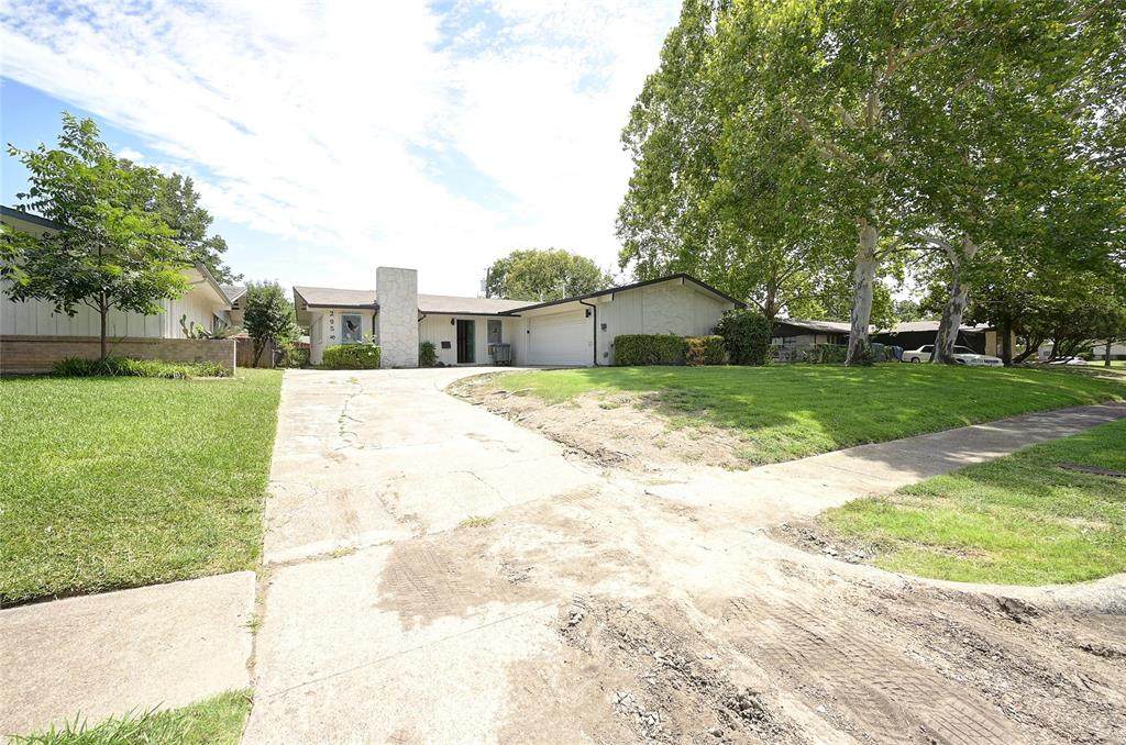 2958 Talisman Drive - Photo 1