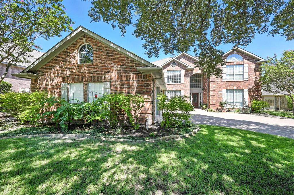 913 Hills Creek Drive - Photo 1
