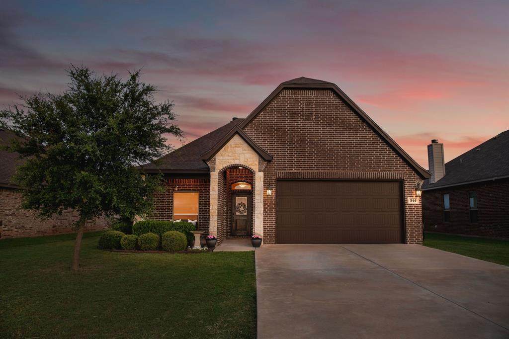 544 Clearwater Place - Photo 1