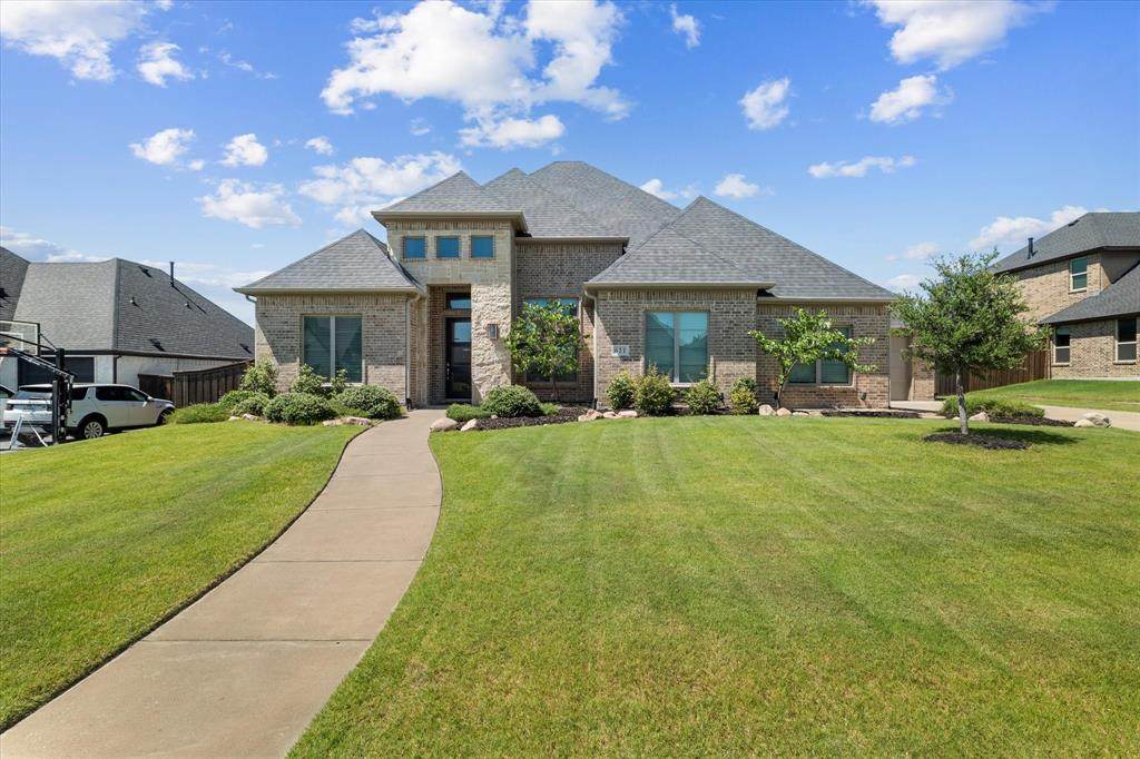 621 Sunbury Lane - Photo 1