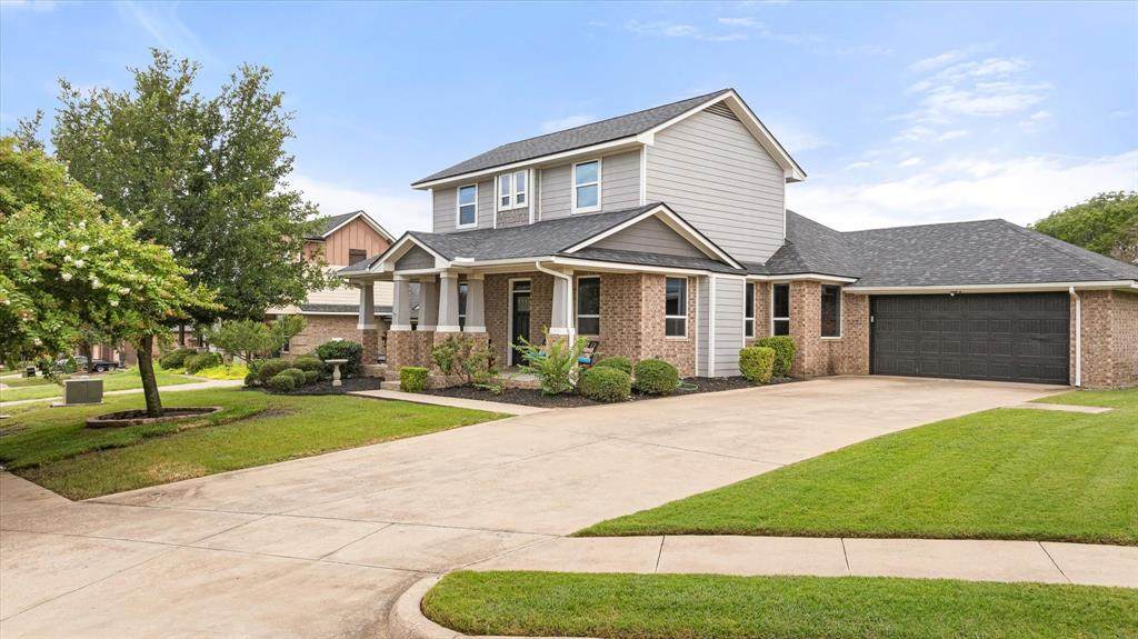 119 Camelot Street - Photo 1