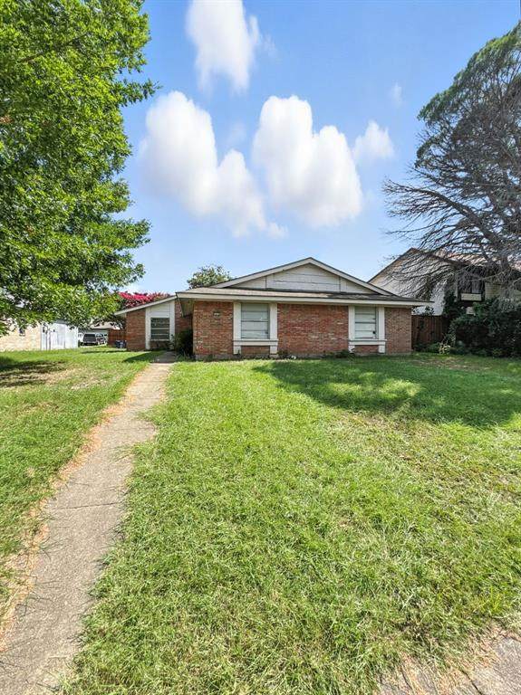 3438 Castle Rock Lane - Photo 1