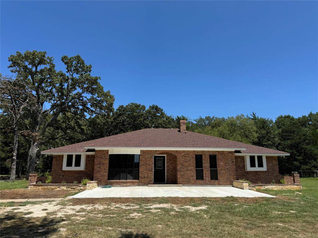 6373 Fm 2101 - Photo 1