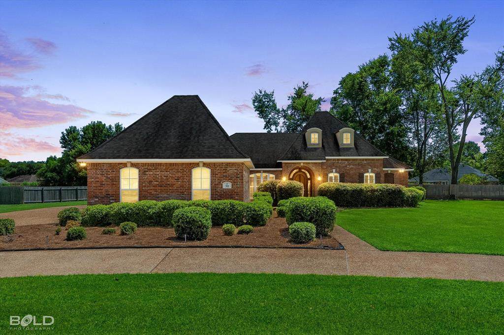 311 Summer Lake Drive - Photo 1