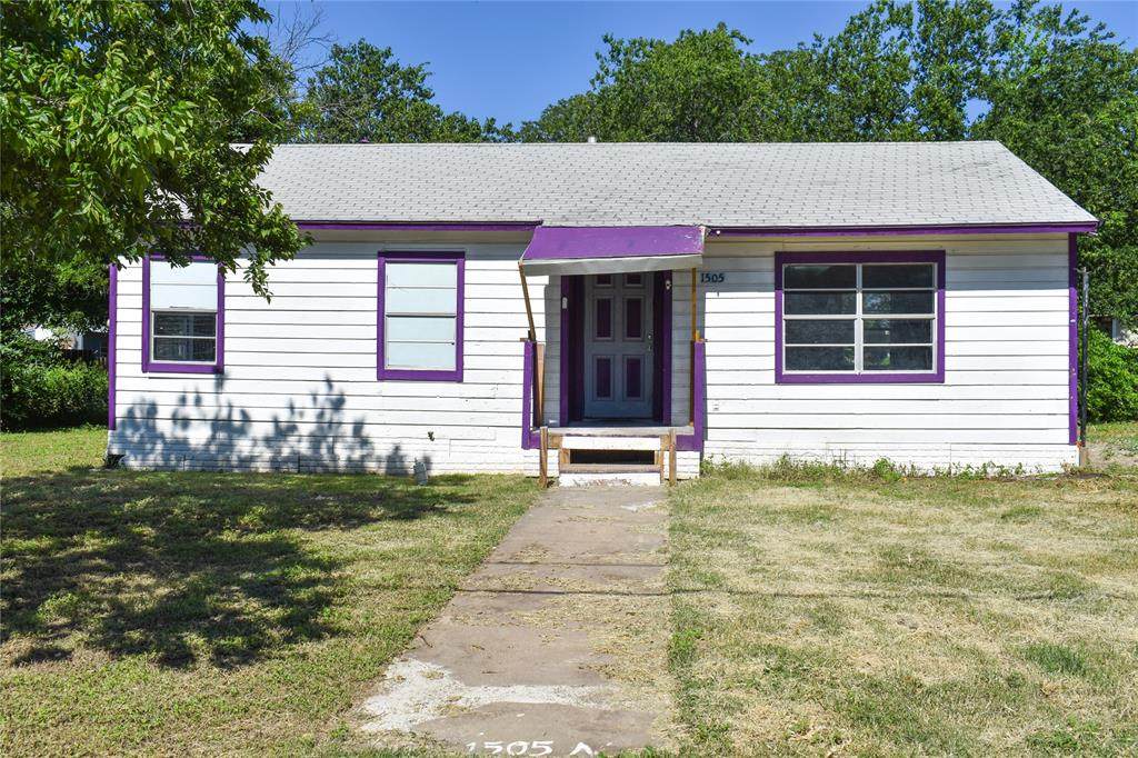 1505 Graham - Photo 1