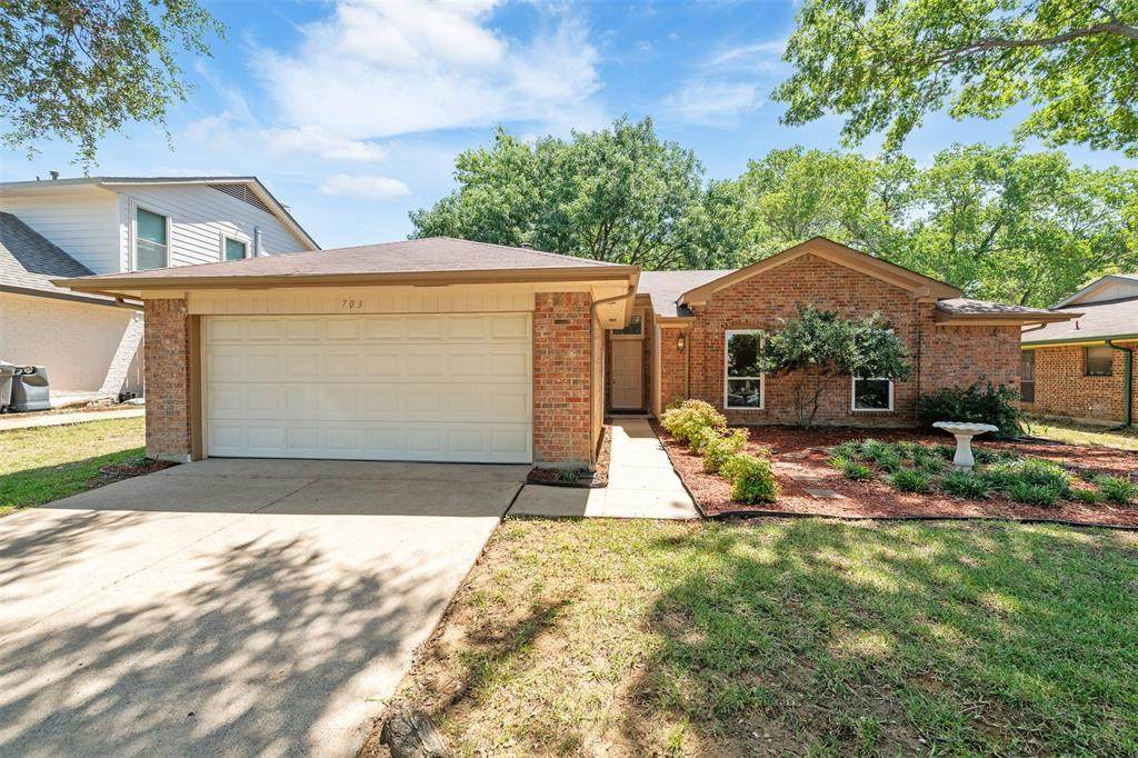 703 Creekside Drive - Photo 1