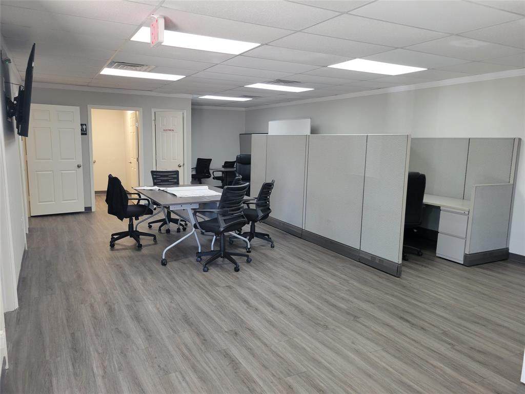 1557 Broad Street - Photo 1