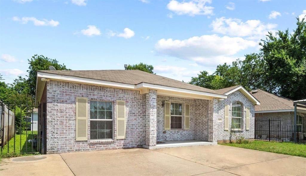 6622 Victoria Avenue - Photo 1