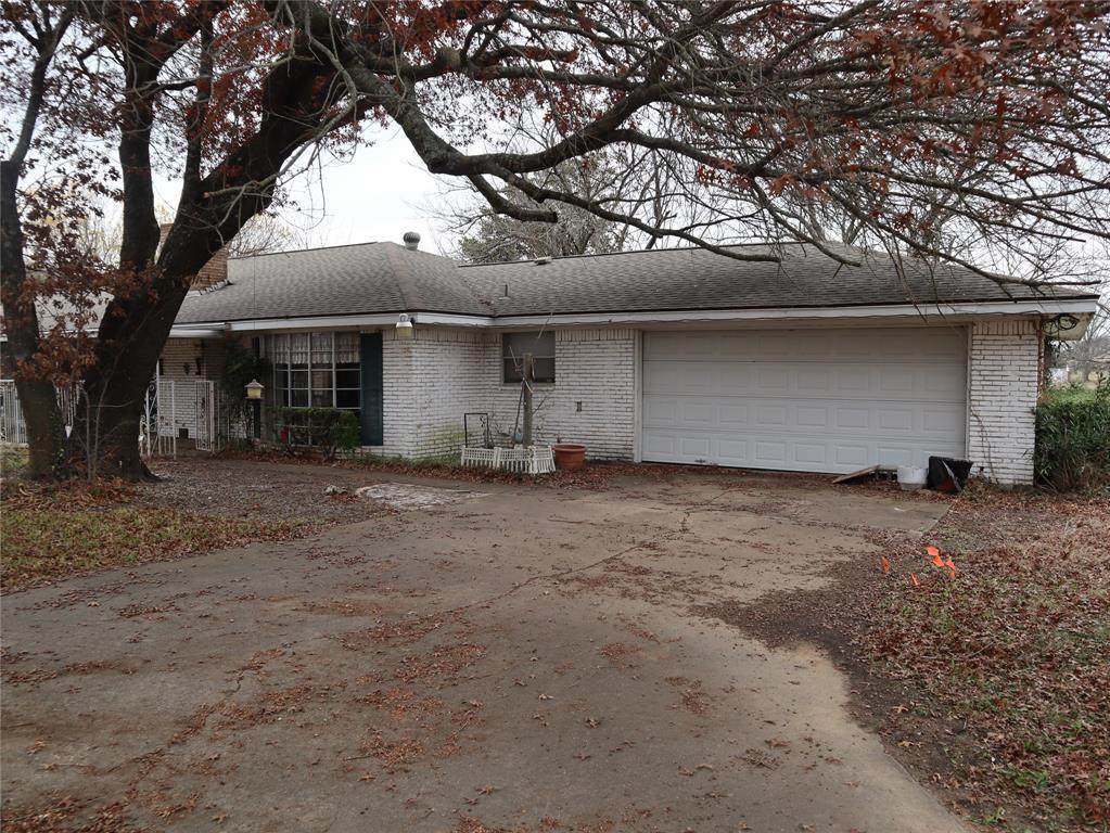 604 Highland Road - Photo 1