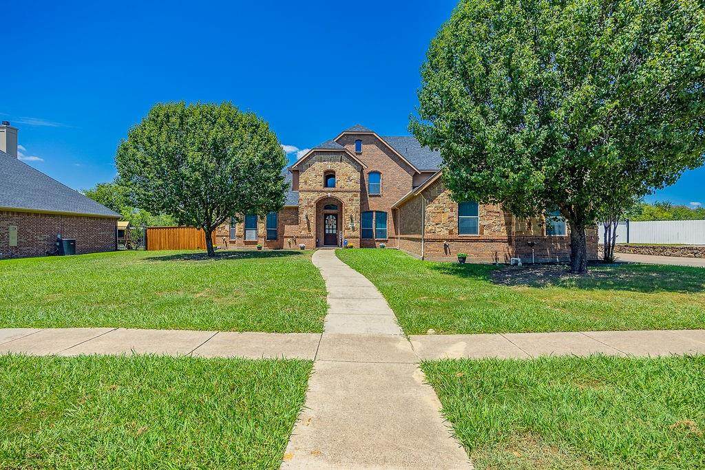 1011 Parview Circle - Photo 1
