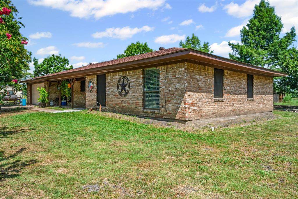 7716 Fm 1532 - Photo 1