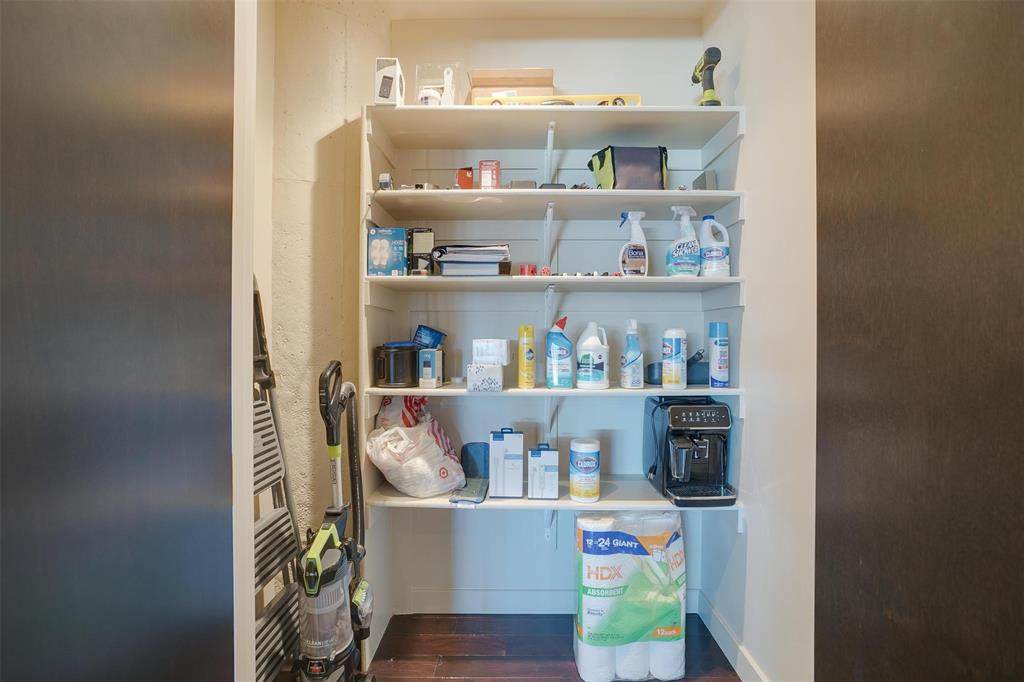 2600 7th Street - Photo 1