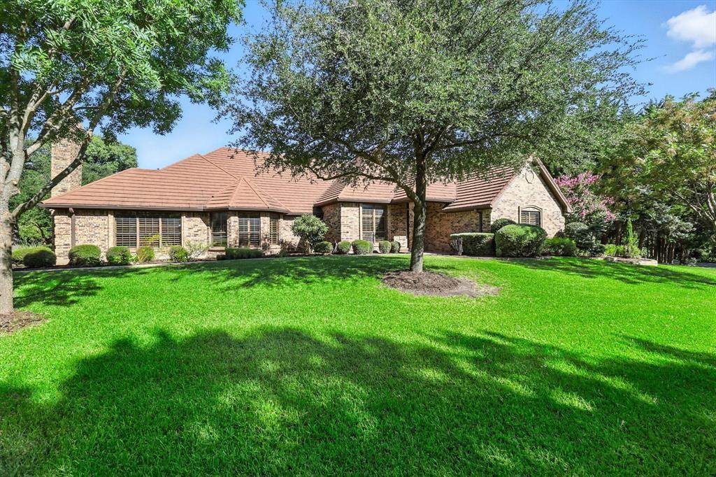 2202 Lakeforest Drive - Photo 1