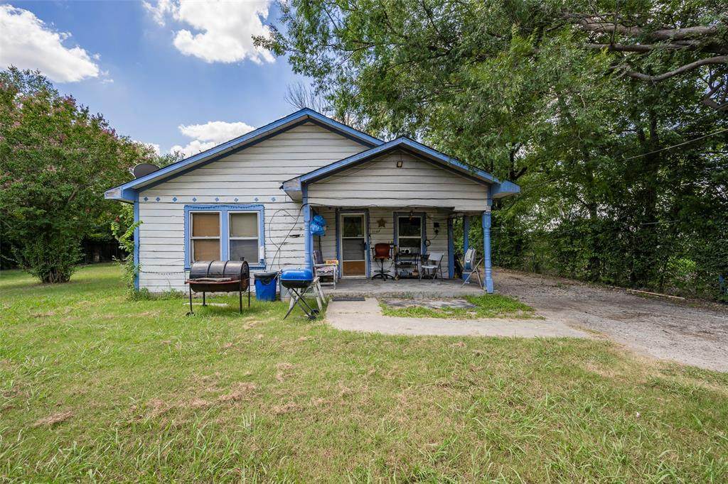 1147 Lufkin Street - Photo 1